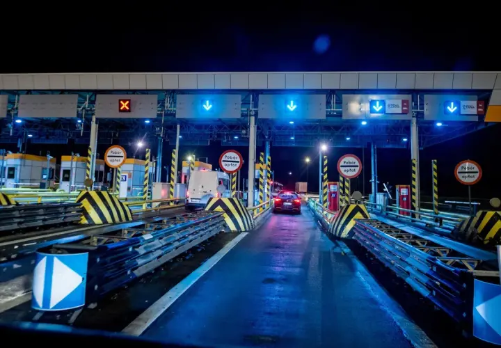 Jak jechać autostradą bez aplikacji i uniknąć niepotrzebnych opłat