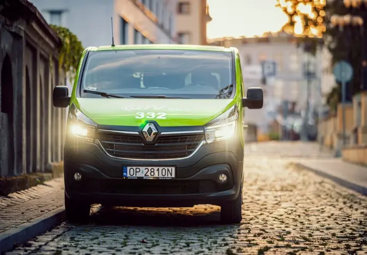 Ile kosztuje bus z adresu pod adres? Sprawdź ceny i oszczędź na podróży