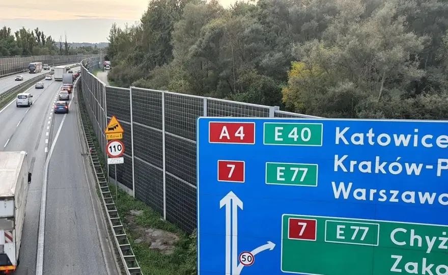 Jak zapłacić za przejazd autostradą A4 Katowice Kraków i uniknąć problemów